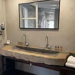 Romantiques Avec Jacuzzi Privatif Ou Baignoire Ronde Terrazzo 4*