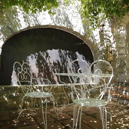Bed & Breakfast L'amourier En Cévennes, Romantiques Avec Jacuzzi Privatif Ou Baignoire Ronde Terrazzo 4*