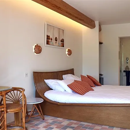 L'amourier En Cevennes, Romantiques Avec Jacuzzi Privatif Ou Baignoire Ronde Terrazzo 4*
