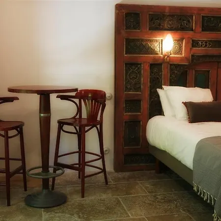 L'amourier En Cévennes, Romantiques Avec Jacuzzi Privatif Ou Baignoire Ronde Terrazzo Bed & Breakfast 4*