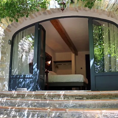 L'amourier En Cévennes, Romantiques Avec Jacuzzi Privatif Ou Baignoire Ronde Terrazzo Saint-Hippolyte-du-Fort