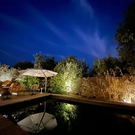 L'amourier En Cévennes, Romantiques Avec Jacuzzi Privatif Ou Baignoire Ronde Terrazzo 4* Saint-Hippolyte-du-Fort