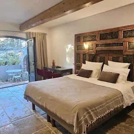 L'amourier En Cévennes, Romantiques Avec Jacuzzi Privatif Ou Baignoire Ronde Terrazzo