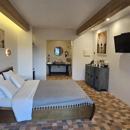 Bed & Breakfast L'amourier En Cévennes, Romantiques Avec Jacuzzi Privatif Ou Baignoire Ronde Terrazzo