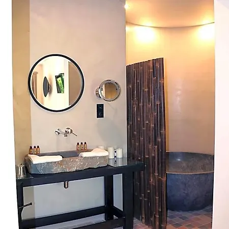 فندق مبيت وإفطار L'amourier En Cevennes, Romantiques Avec Jacuzzi Privatif Ou Baignoire Ronde Terrazzo